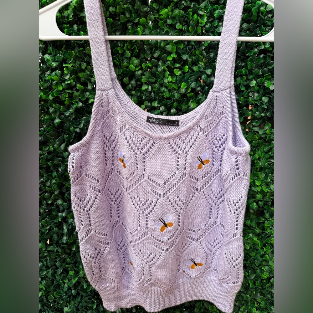 Elegant Lavender Knit Tank Top with Embroidery